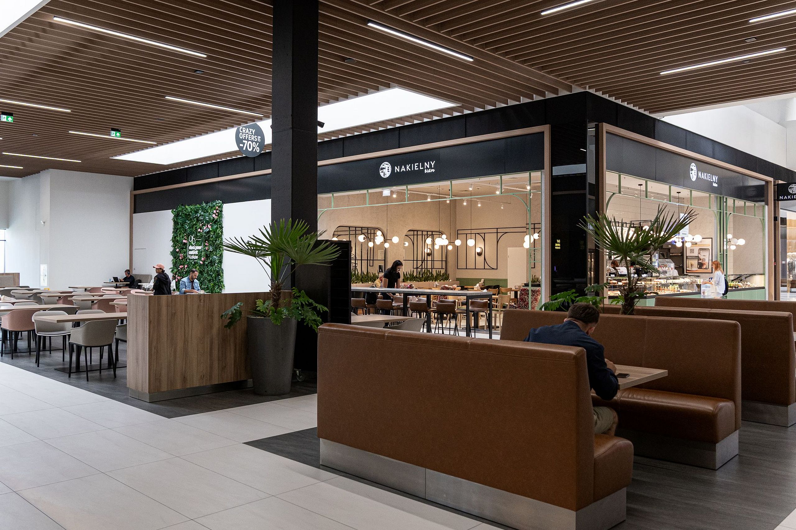 Food court at Designer Outlet Kraków